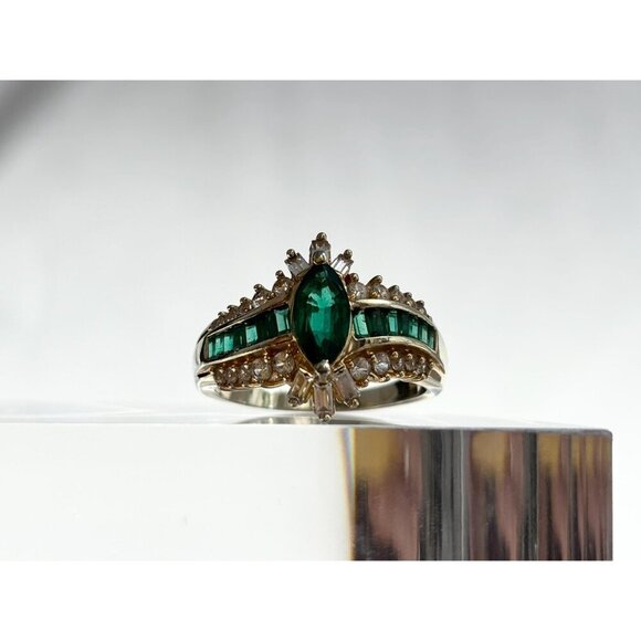 Green Emerald & CZ Wavy Vintage Sterling Silver Gold T Vermeil Ring - sz 10.25 - Picture 2 of 10